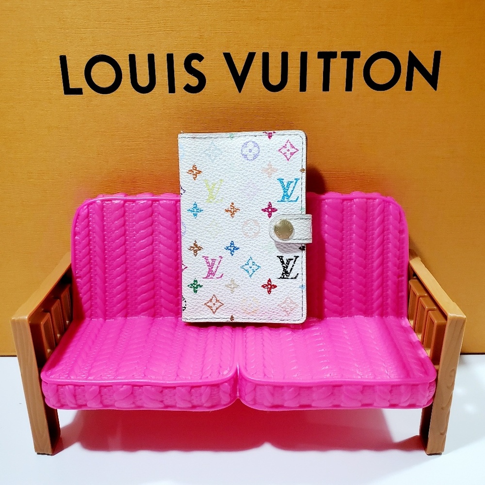 100% Auth Louis Vuitton Credit Card Holder